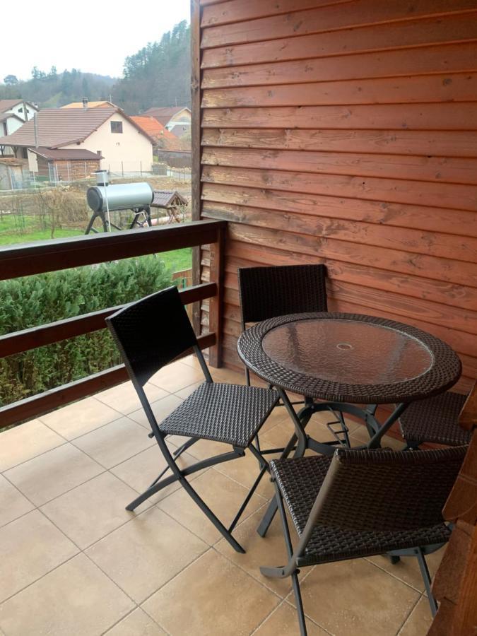 Dorf Haus Valiug Văliug Exterior foto